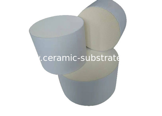 acheter Efficacité élevée de filtration de convertisseur catalytique de filtre particulaire diesel rond de voiture online manufacture